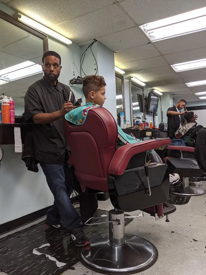 Headliner LLC photo 2