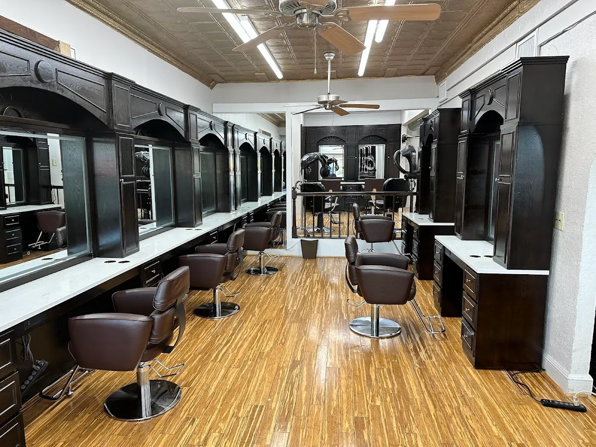 Headlines Hair Designers — Elmwood Park