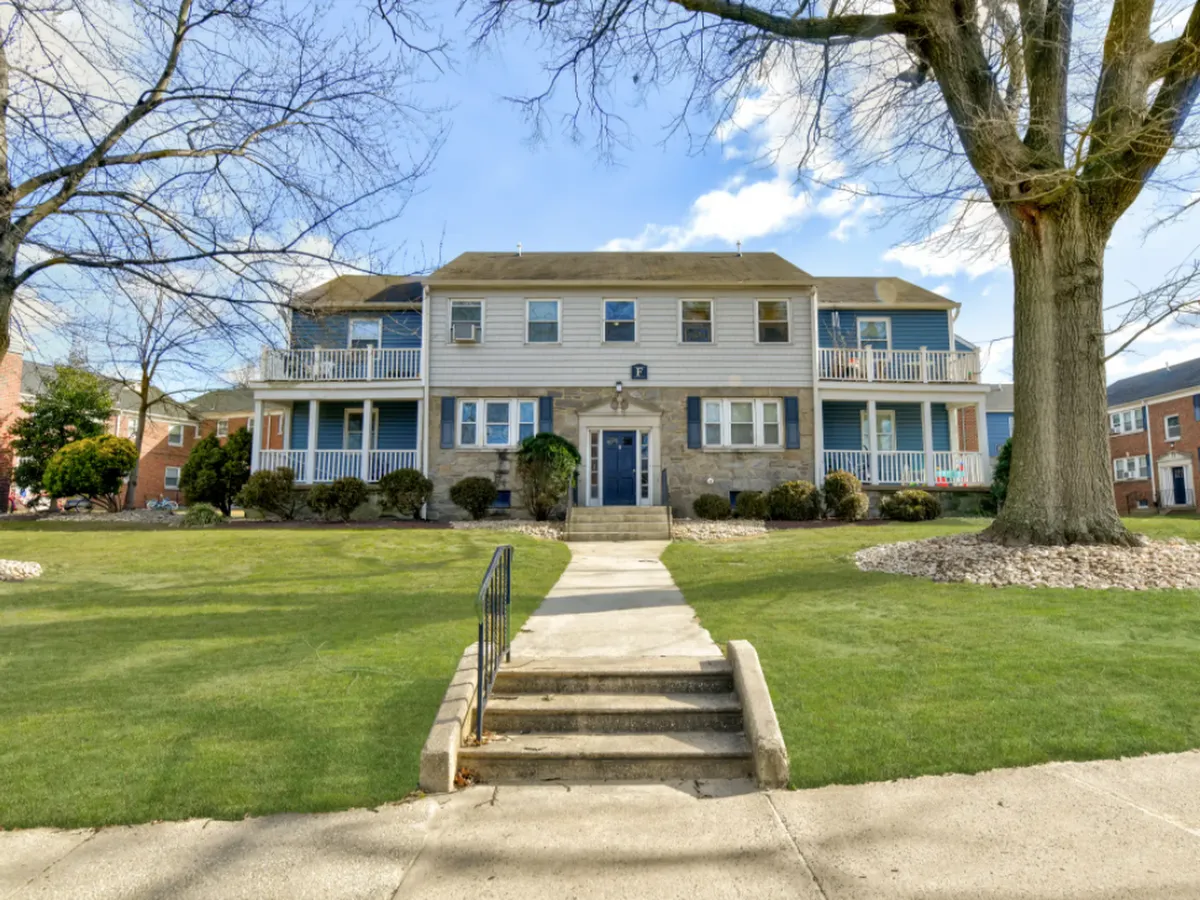 Heather House Condominium Inc photo 4