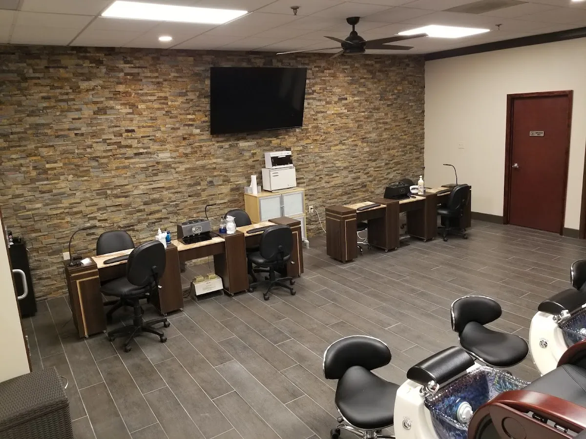 Hello Gorgeous Salon & Spa photo 4