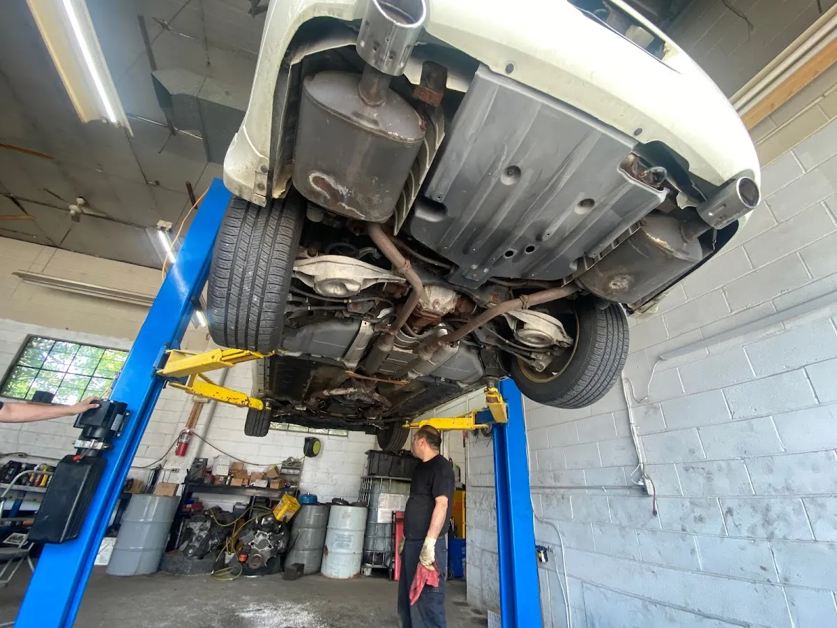 Henry's Mobile Car Wash