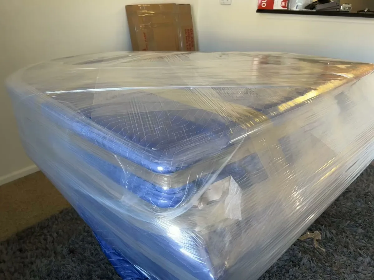 Hernandez moving94 photo 3