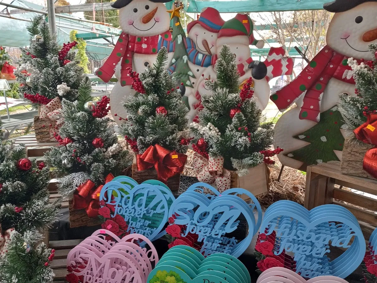 Hilltop Garden Center photo 2