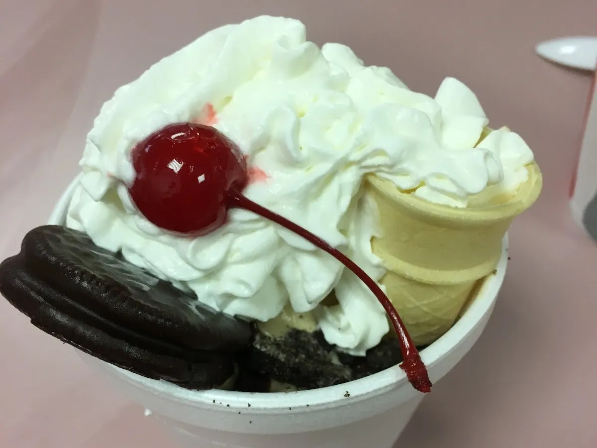 Hobby Horse Ice Cream Parlor & Cafe photo 4