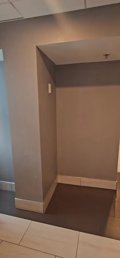 Holiday Inn Express Fairfax - Arlington Boulevard, an IHG Hotel