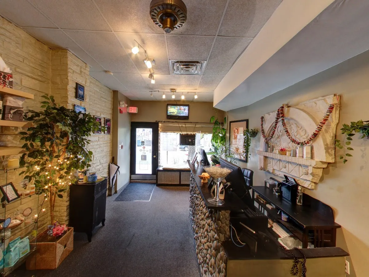 Hot Hands Massage & Facial Spa photo 3