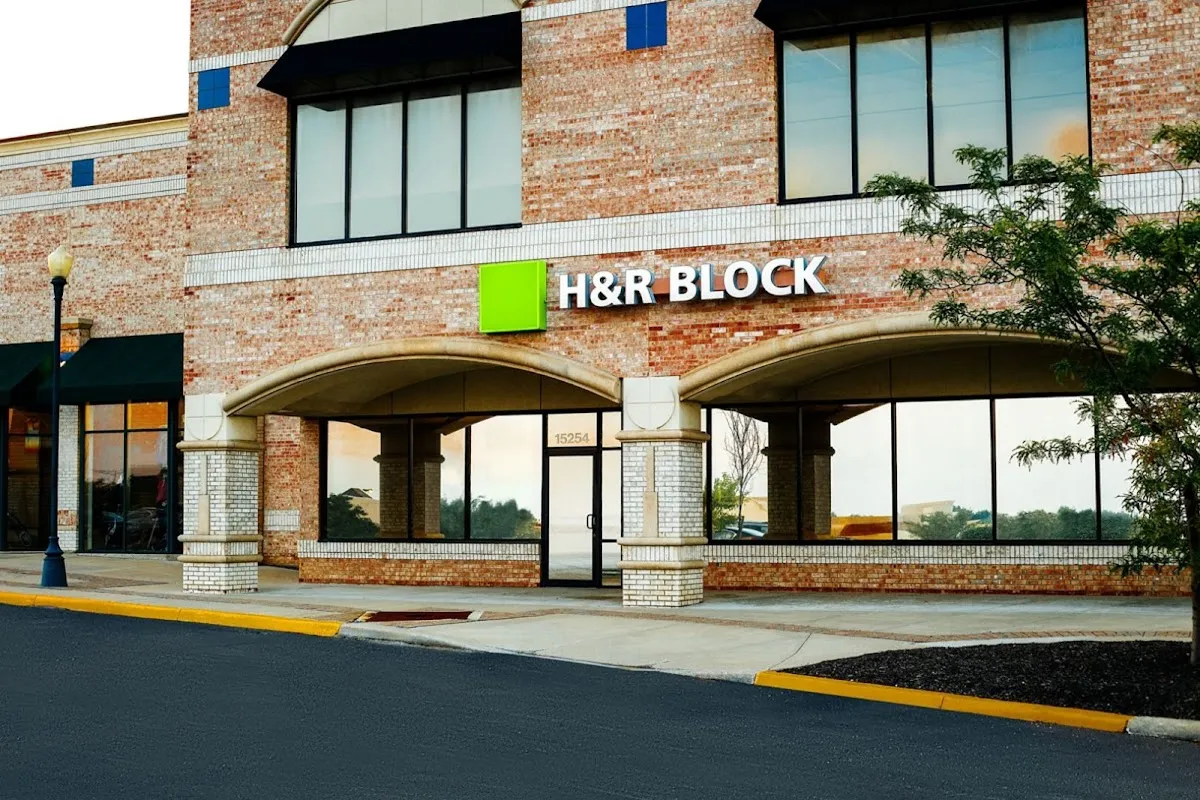 H&R Block photo 2
