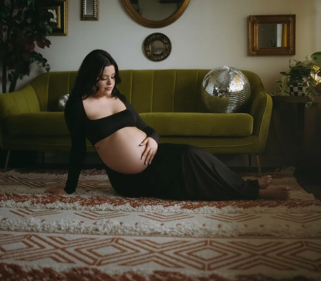 Hustle & Glow Mobile Spray Tanning LLC