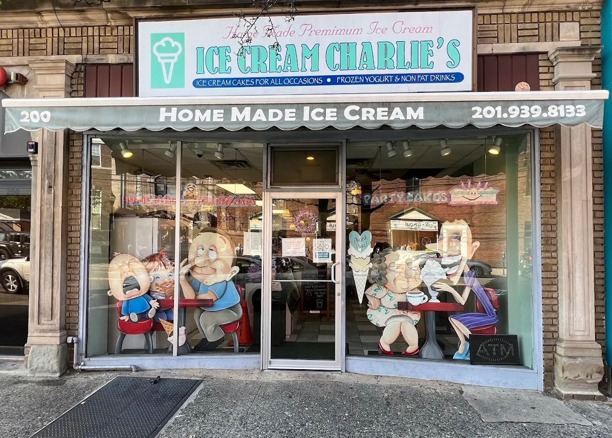 Ice Cream Charlie's photo 2