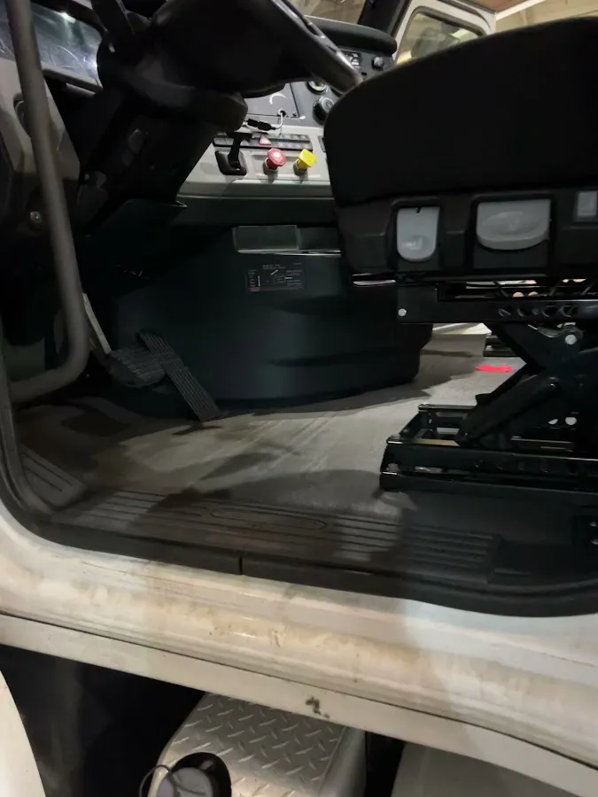 In and Out Detailz LLC photo 3