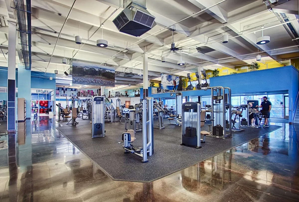 In-Shape Fitness photo 2