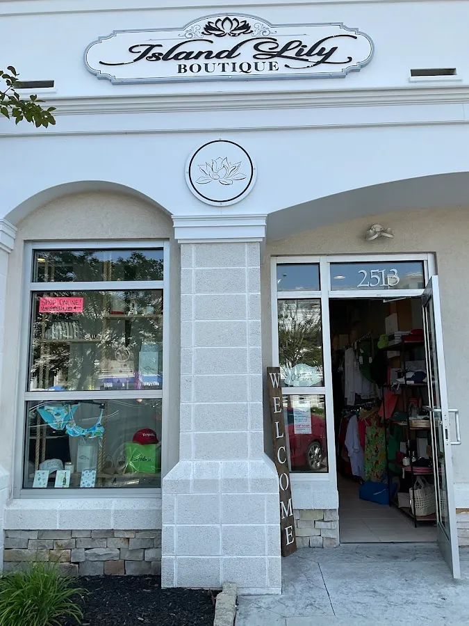 Island Lily Boutique