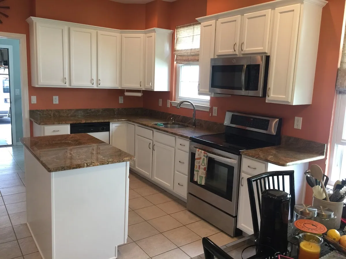 Ivan Wallcovering & Painting LLC photo 4