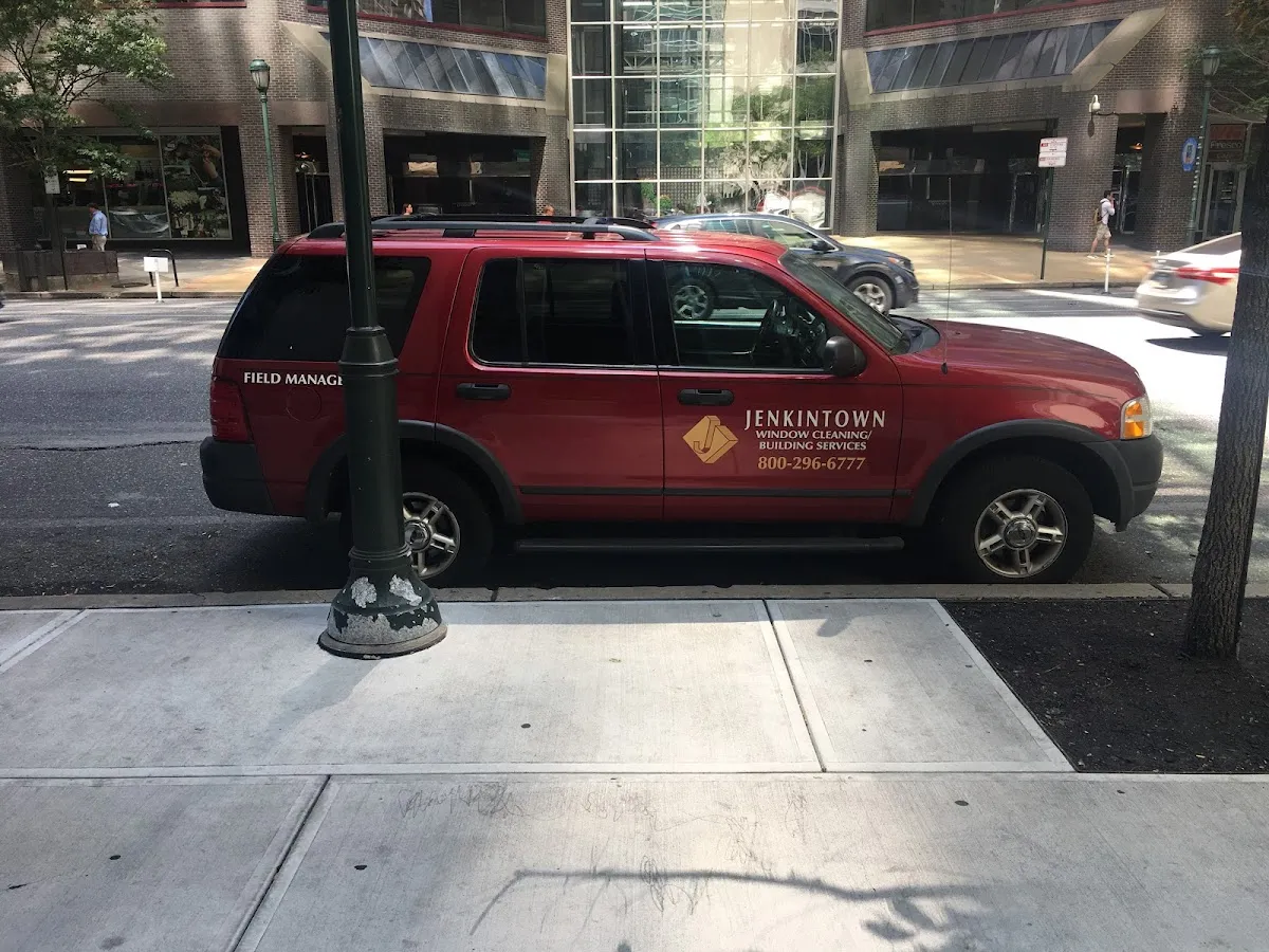 J & B Window Cleaning photo 4