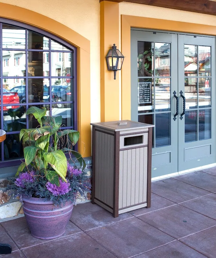 J & L Amish Depot photo 3