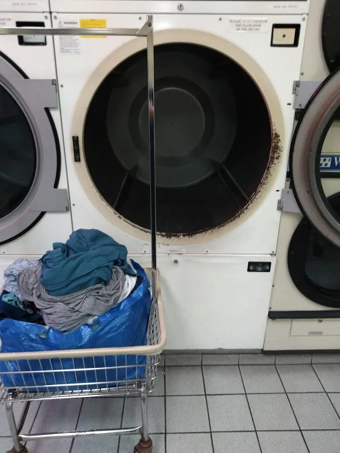 J Laundromat photo 2
