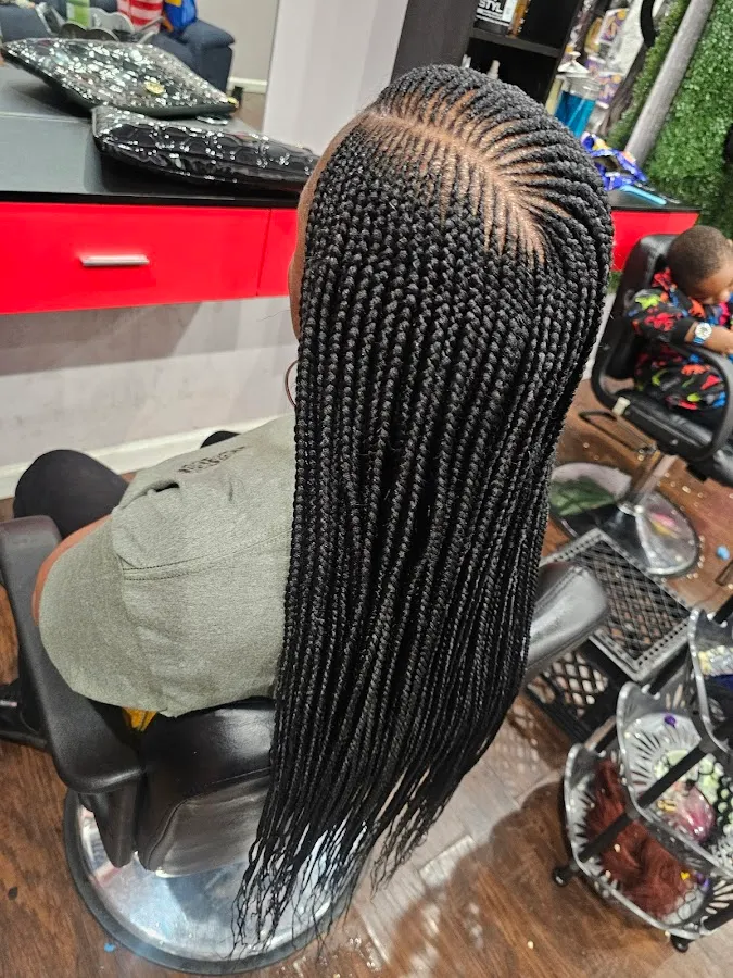 Jeena Hair Braiding photo 2