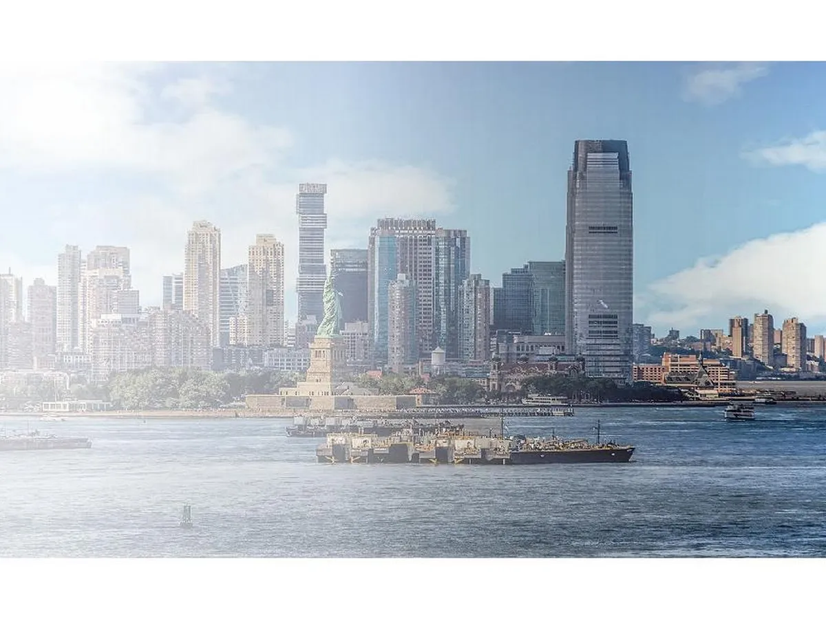 Jeniece Alvarado photo 2