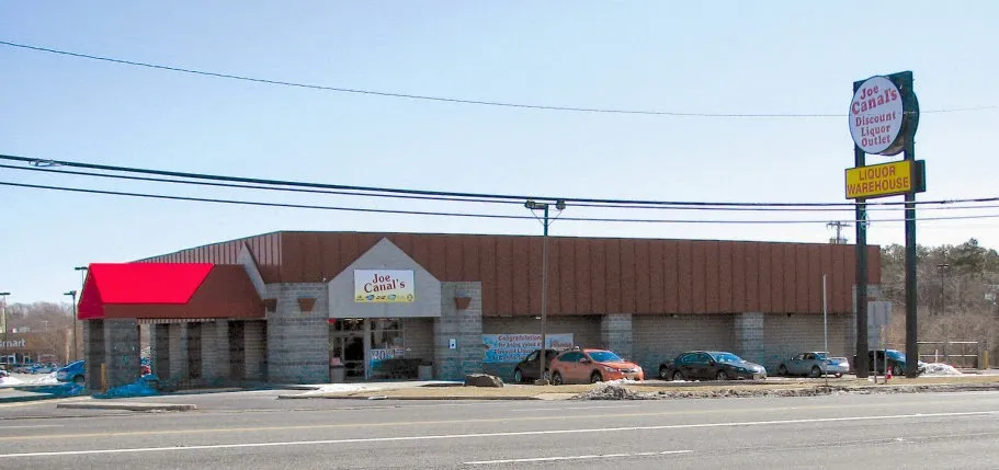 Joe Canal's Liquor