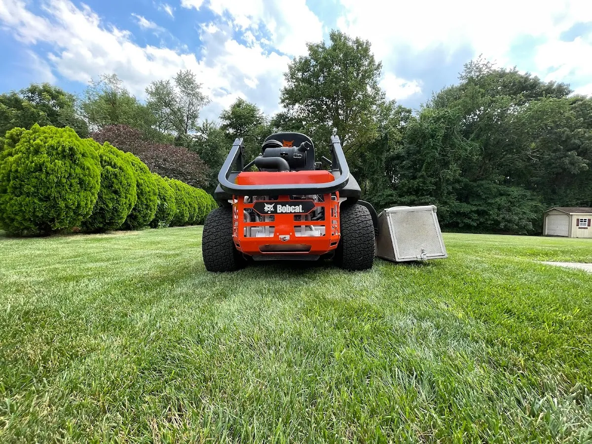 Joe´s Lawncare and Landscaping LLC