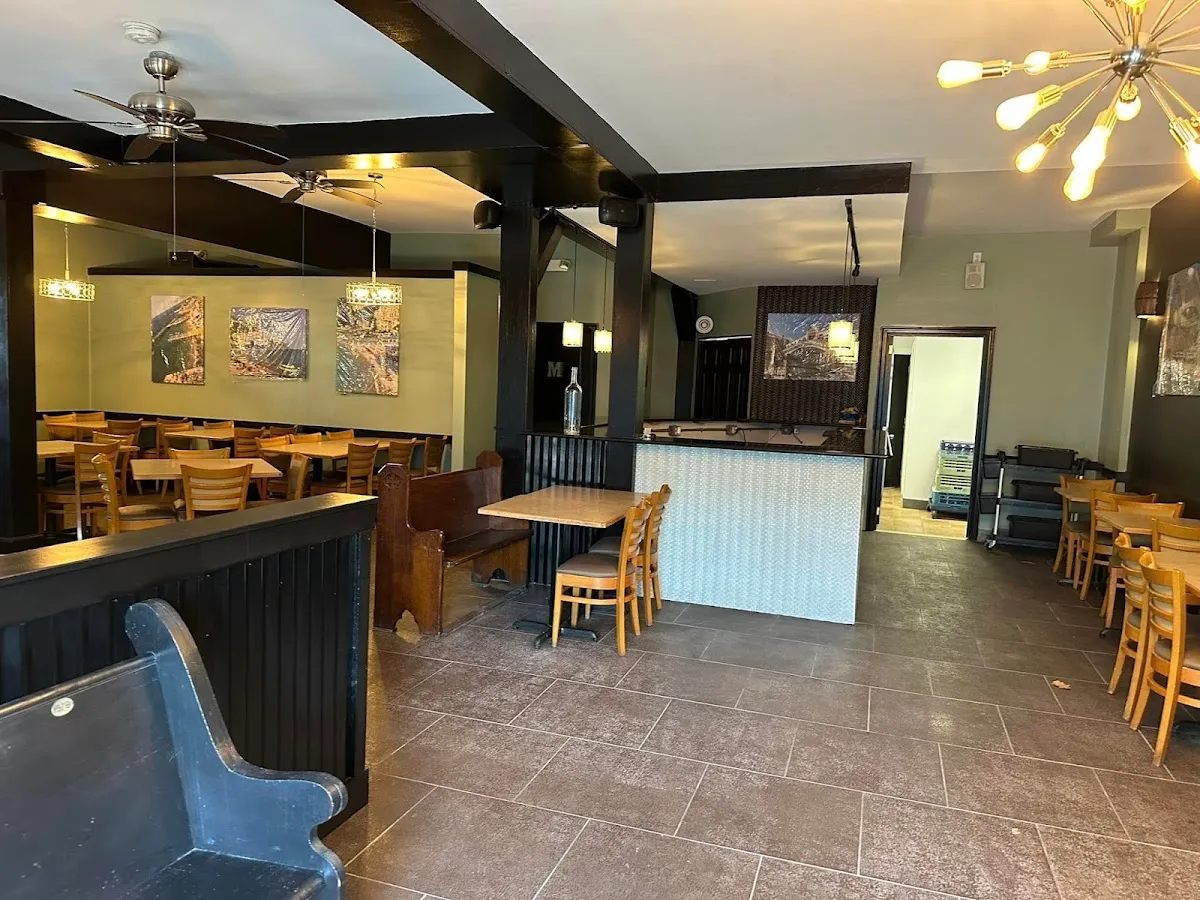 Johnnie's By The Sea photo 3