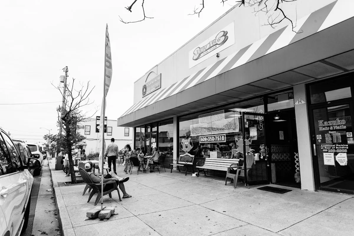 Jolly Pets Supplies & Grooming