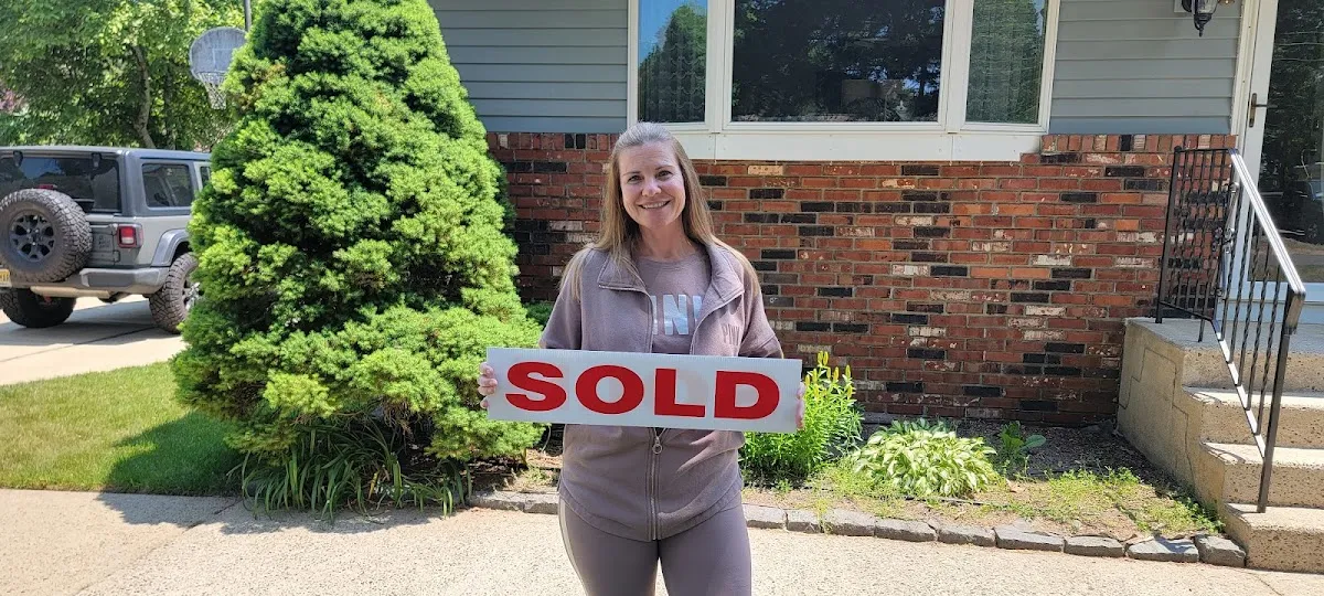 Jonathan Palmore, Realtor