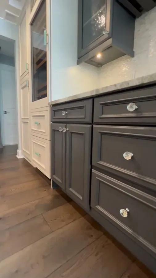 JS Cabinet Refinishing photo 4