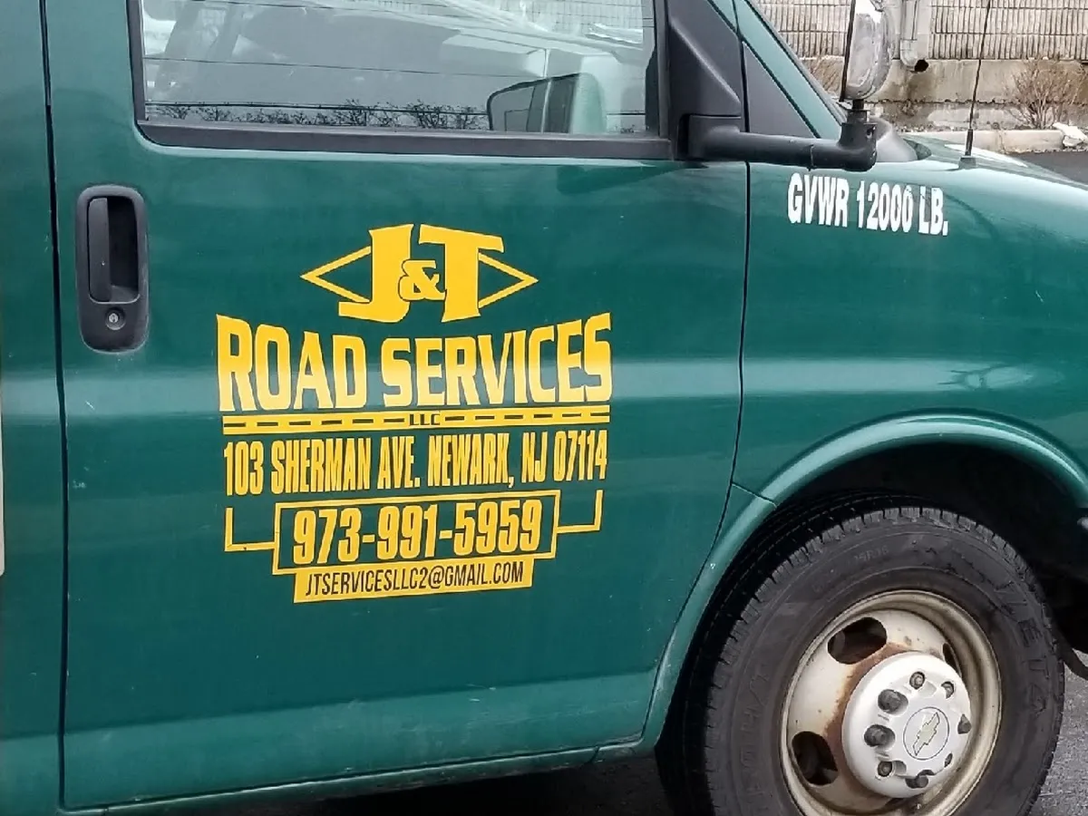 J&T ROAD SERVICES LLC