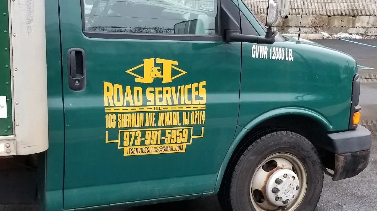 J&T ROAD SERVICES LLC photo 2