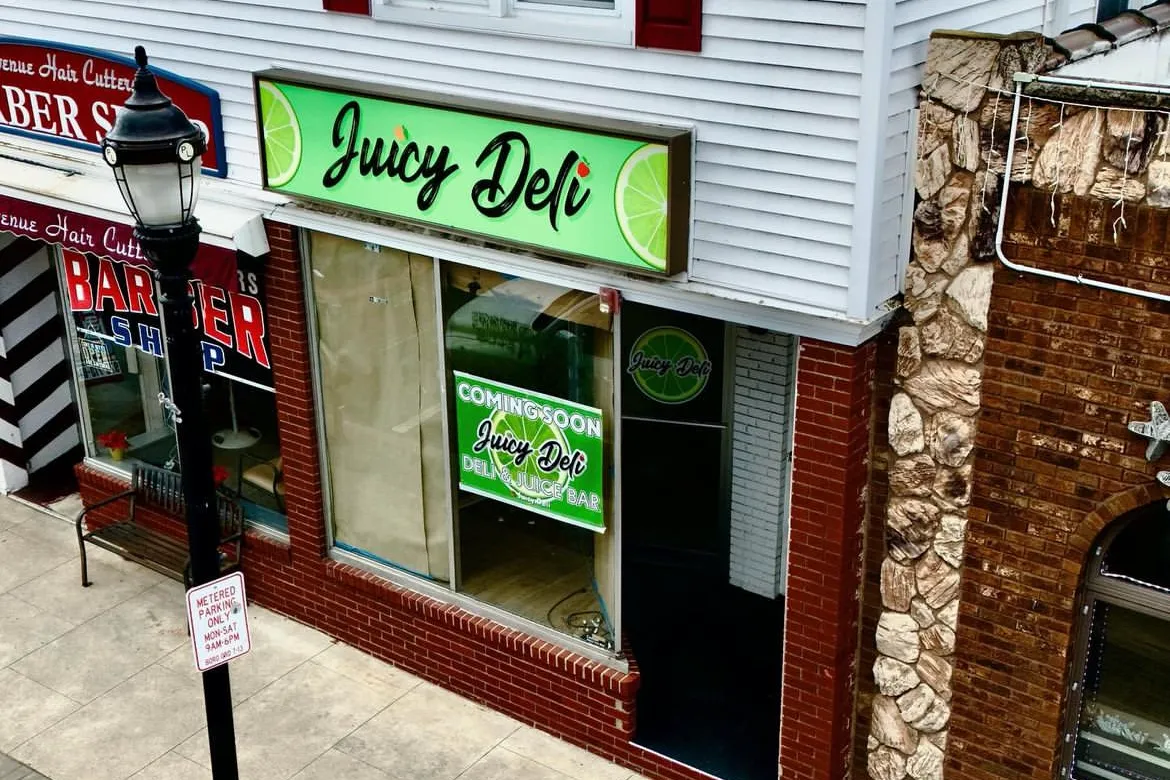 Juicy Deli
