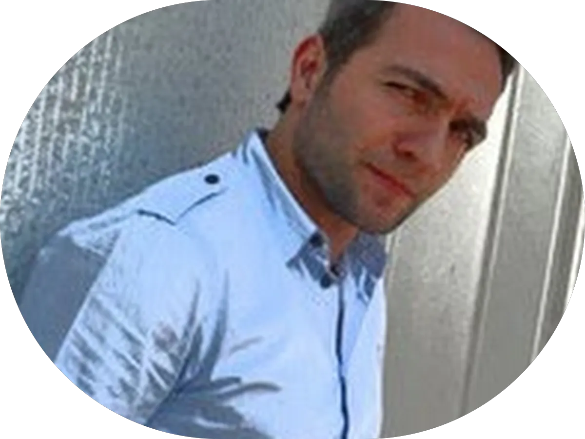 Julia Gulden Dagistanli The Agency Rutherford photo 4