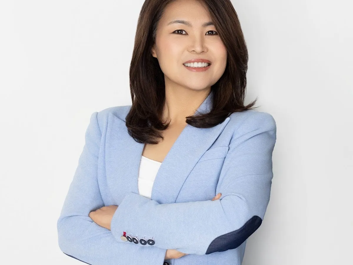 Julie Song, Realtor - Re/Max Now