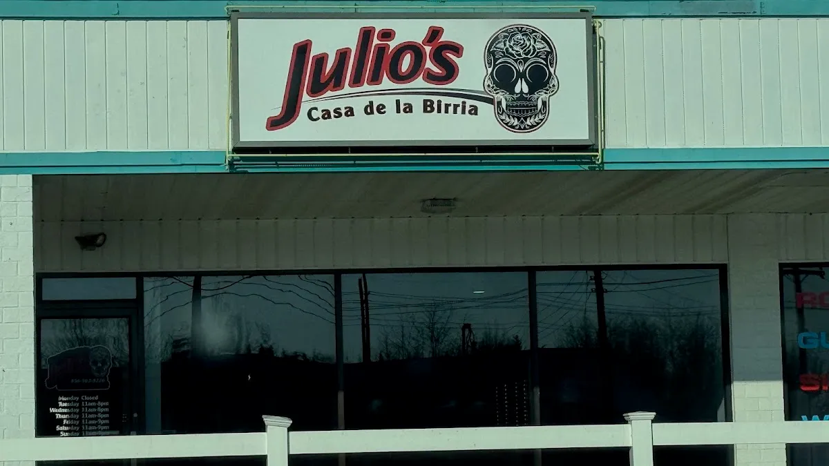 Julio's Casa de la Birria