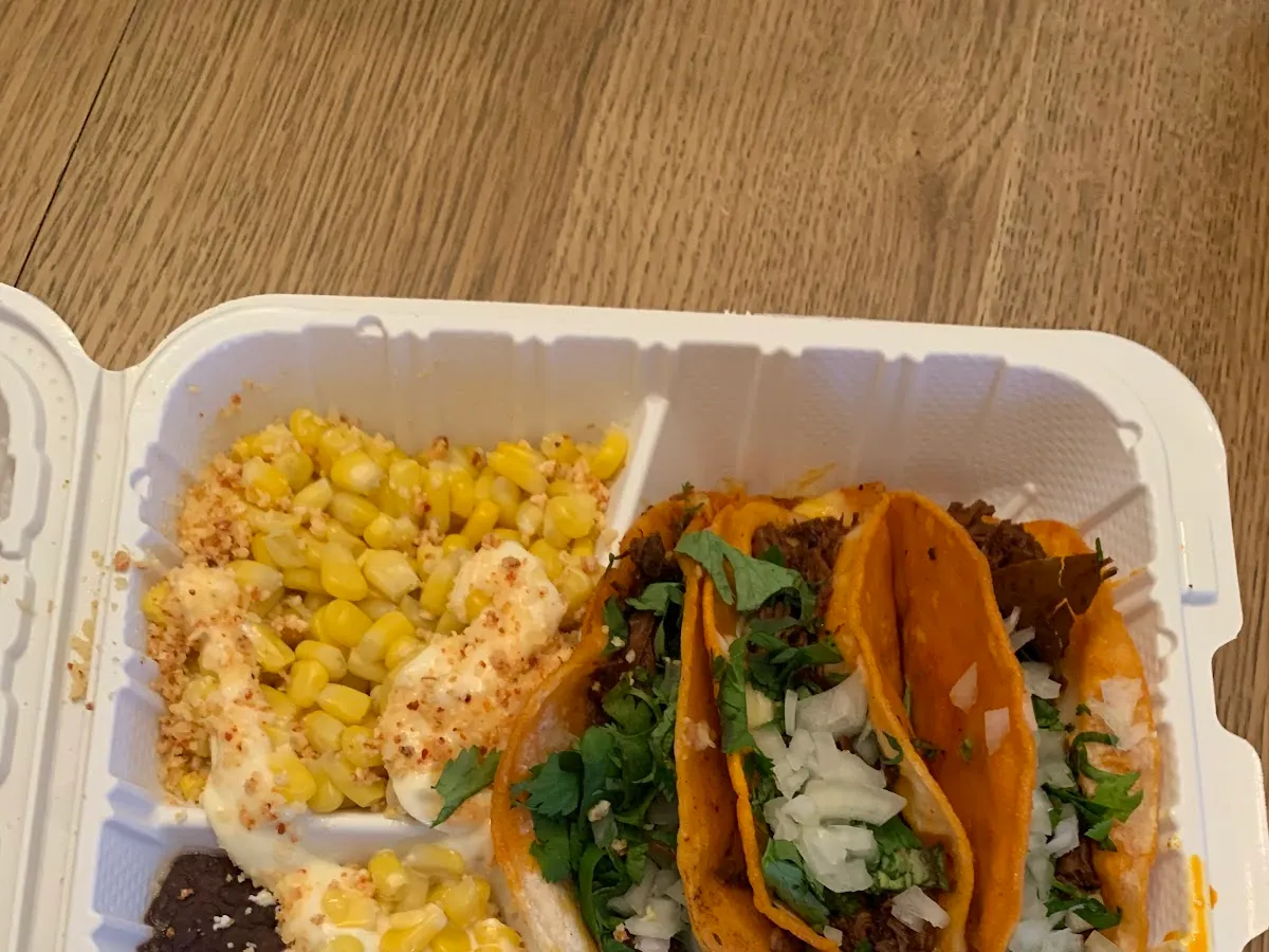 Julio's Casa de la Birria photo 2