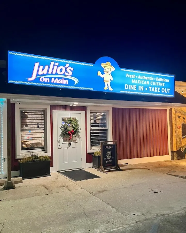 Julio’s On Main