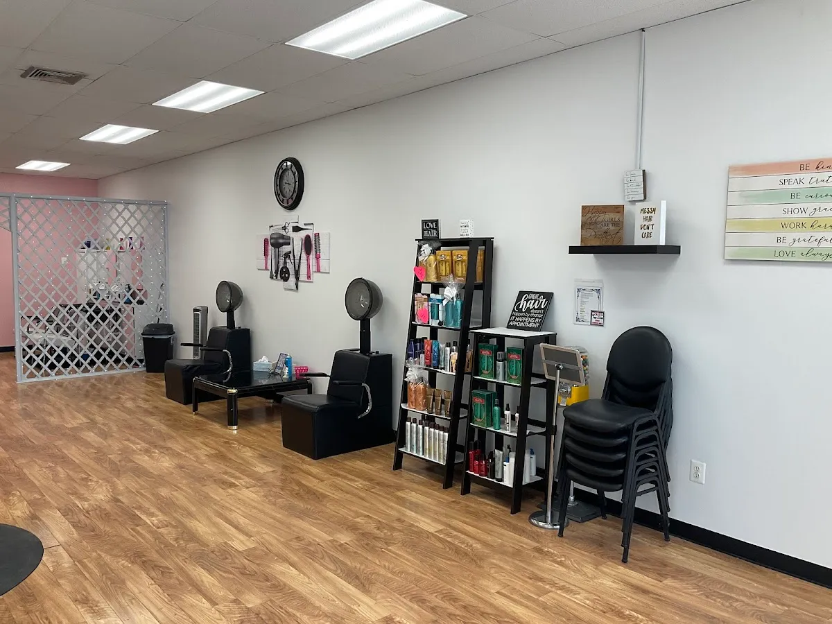 Karen Lynn's Salon photo 4