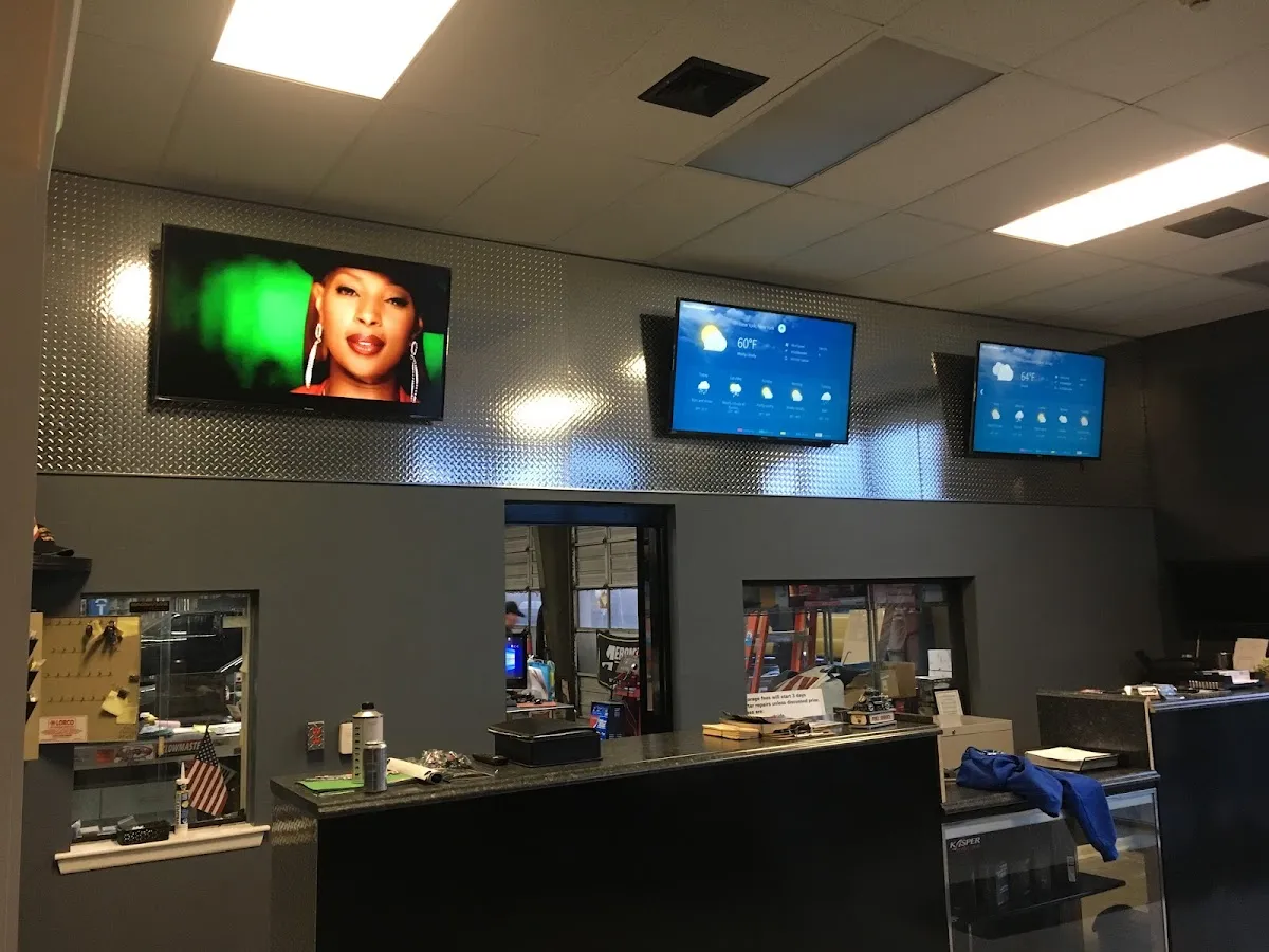 Kasper's Auto Repair photo 3