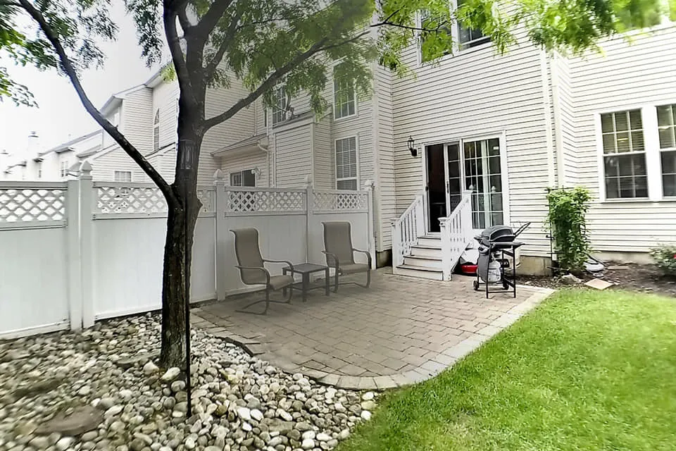 Kathleen Quarterman - Quarterman Realty Group photo 2