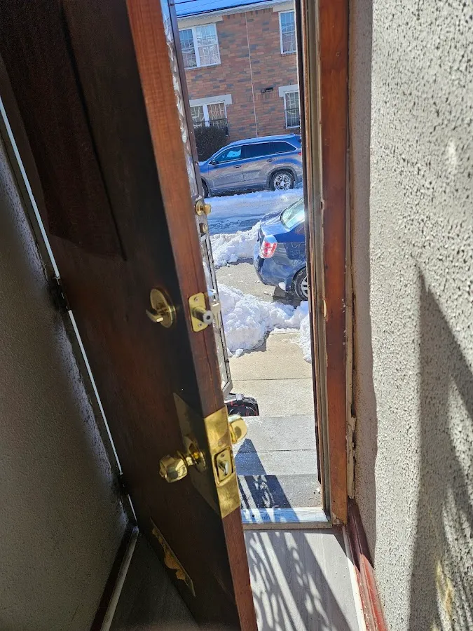 Key and Entry Locksmith photo 2