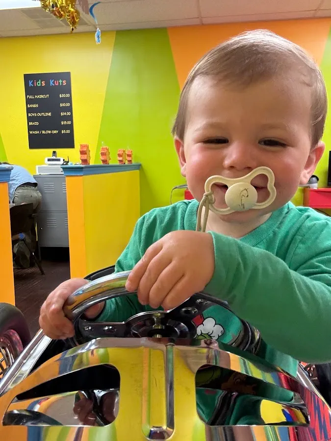 Kids Kuts photo 3