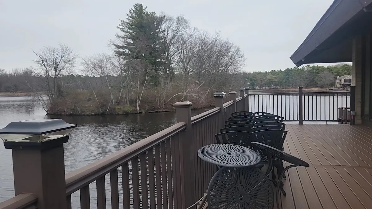 Kings Grant Community Room photo 2