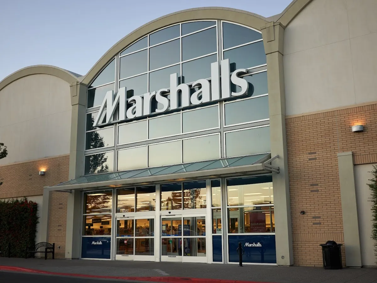 Kings Grant Shops LLC photo 2