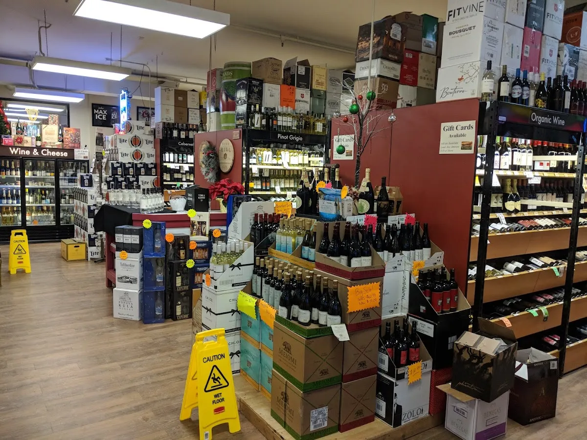 Kings Grant Wines & Liquors photo 2