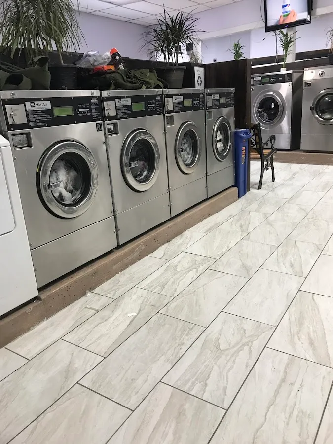 Kin's Laundromat photo 2