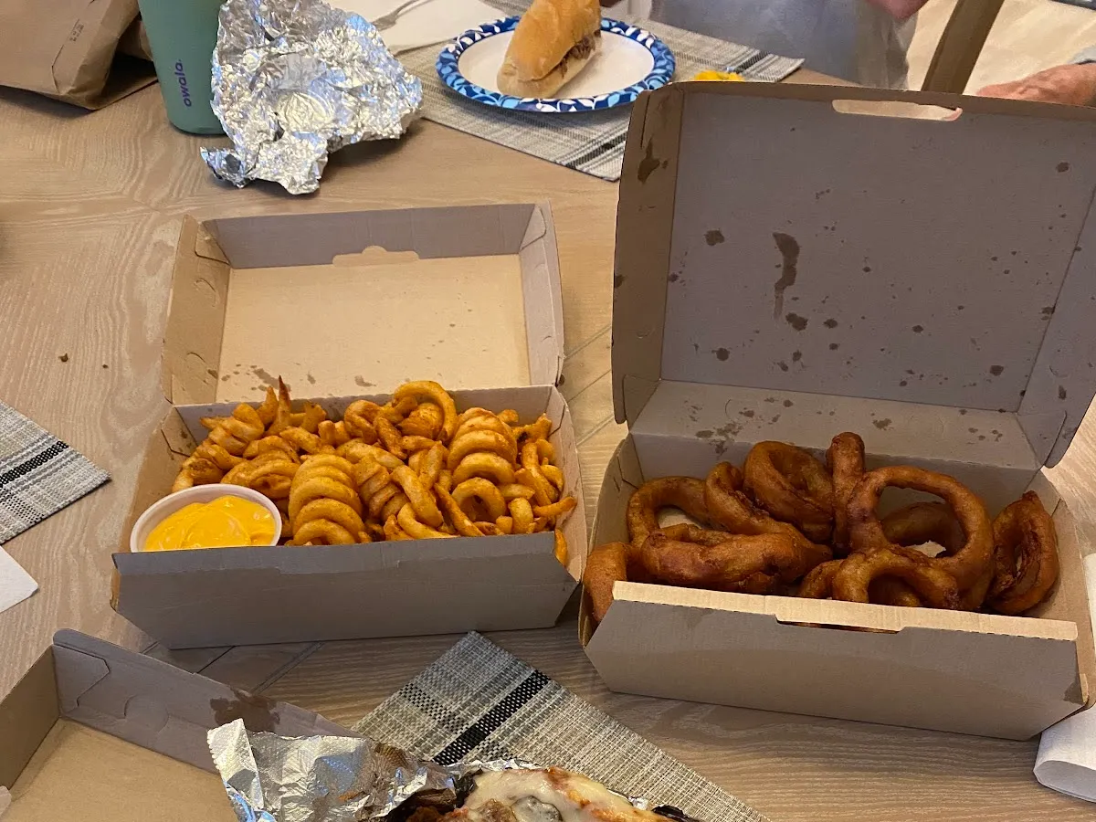 Kirk's Pizzeria photo 4