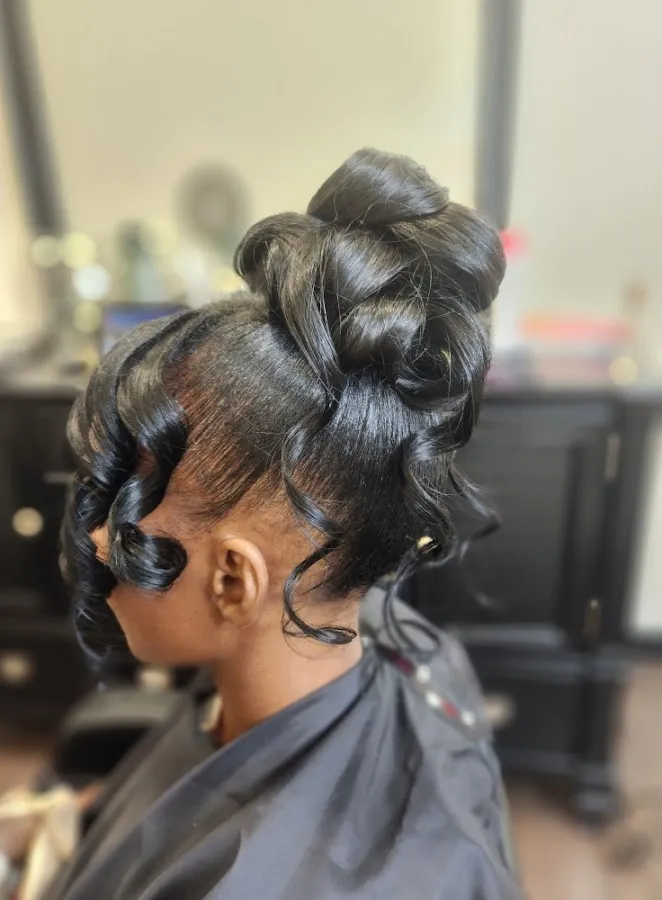 KM The Hair Care Studio photo 2