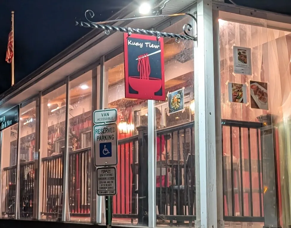 Kuay Tiew 9 Noodles & More