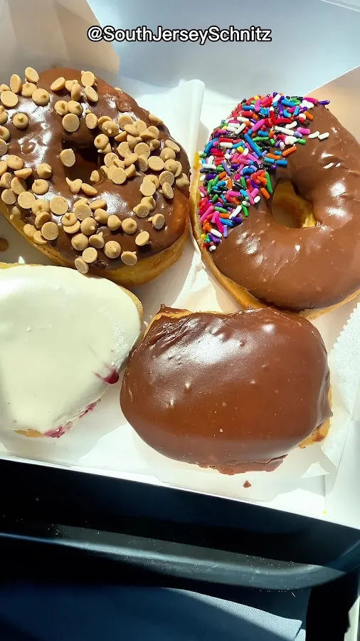 L & M Bakery photo 5