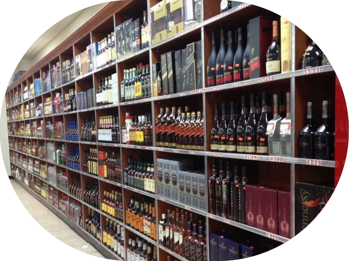 La Casa Liquors photo 3